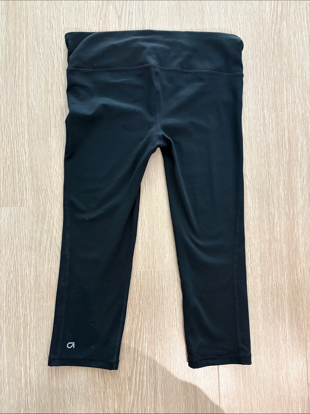 Gap Fit Crop/Capri Active Leggings